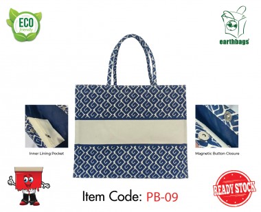 Premium Printed Cotton Bag with inner Lining, Pocket and magnetic closure (G Print)