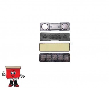 Badge magnet